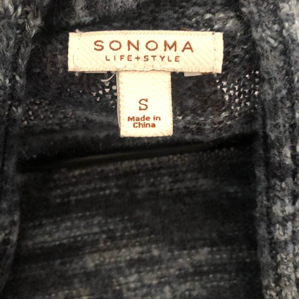 Cardigan - Picture 3 of 3